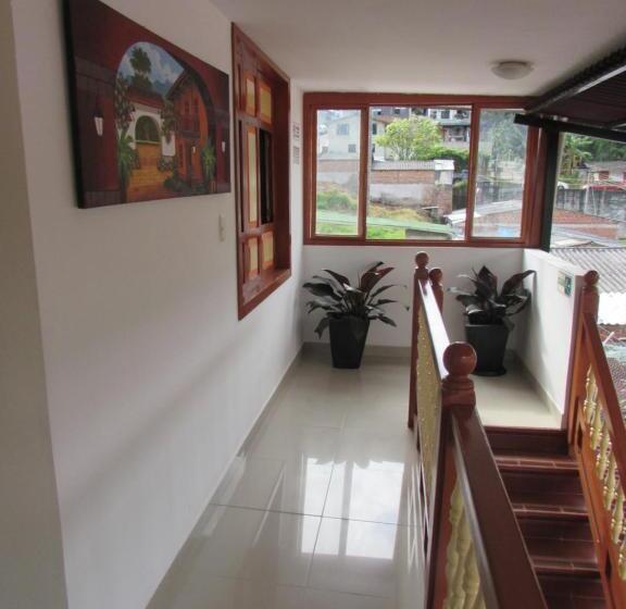 호텔 Hostal Casa De Vicente