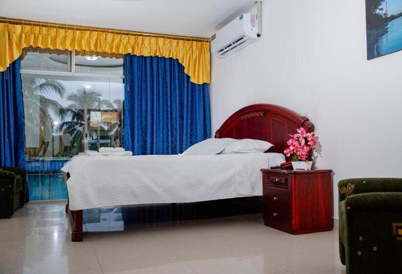 酒店 La Cascada   Lago Agrio