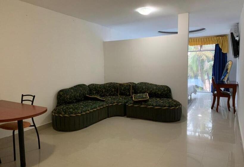 酒店 La Cascada   Lago Agrio