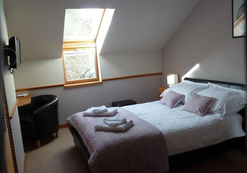 Murray Arms Hotel And Seafood Restaurant, Orkney