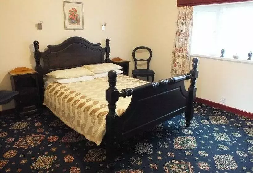 ホテル Silverdale Lodge