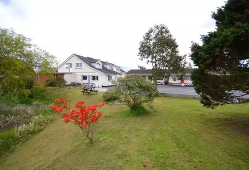 ホテル Silverdale Lodge
