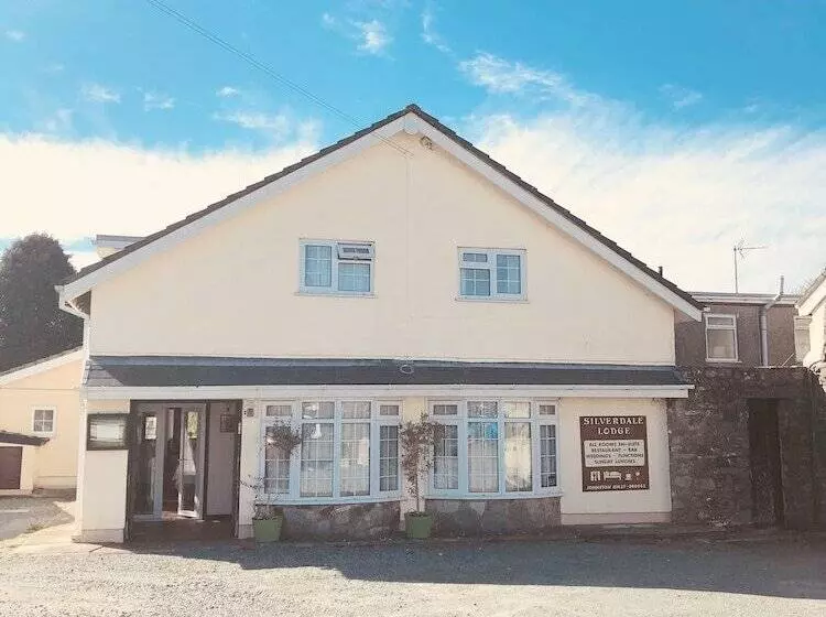 ホテル Silverdale Lodge