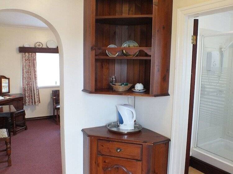 فندق Silverdale Lodge