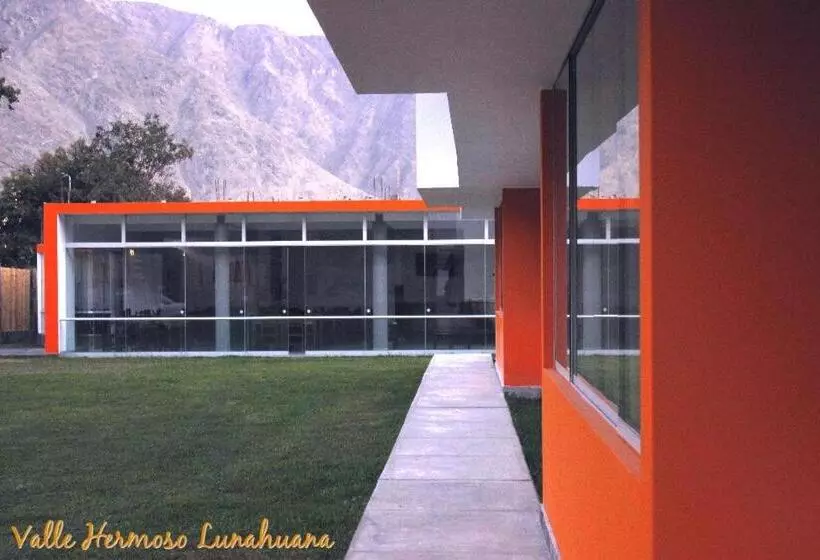 هتل Vallehermoso Lunahuana
