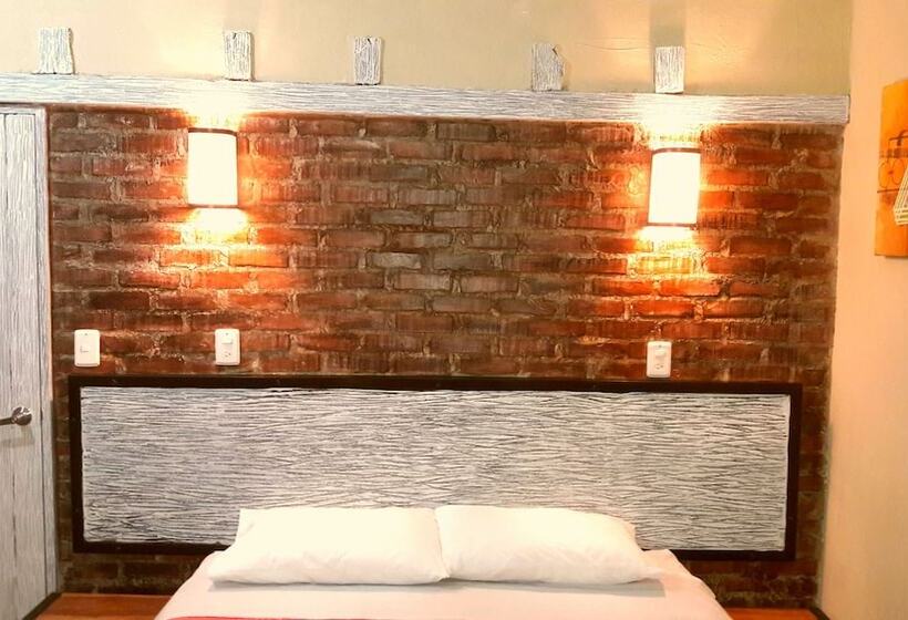 Maloka Boutique Hostel