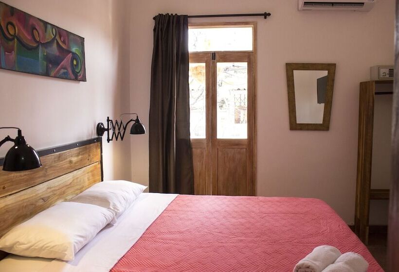 Maloka Boutique Hostel