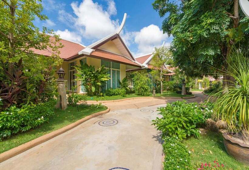 Pattra Vill Resort