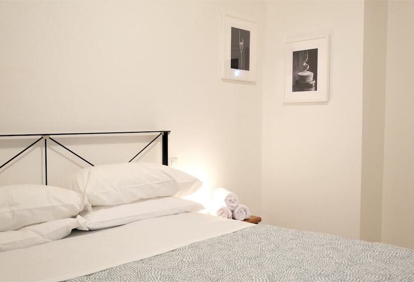 Wine Apartments Florence Verdicchio