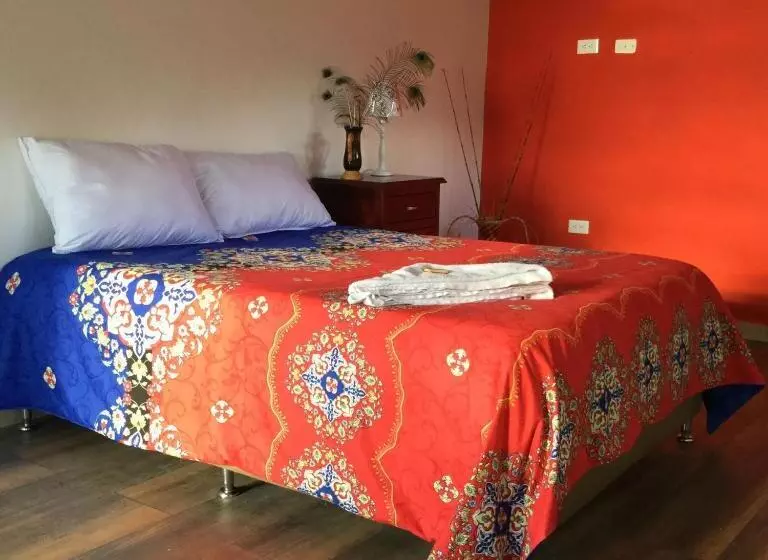 Aamiaismajoitus (B&B) Casa Pachamama
