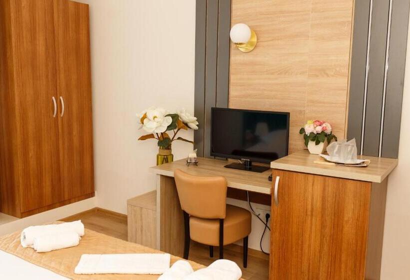 Hotel Astoria Patria