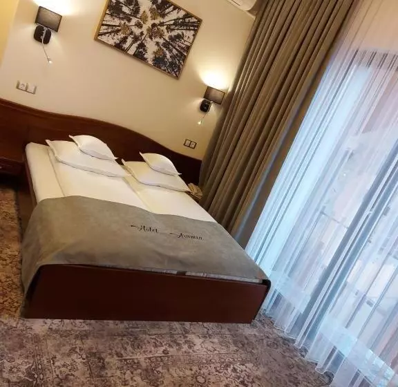 هتل Aramia