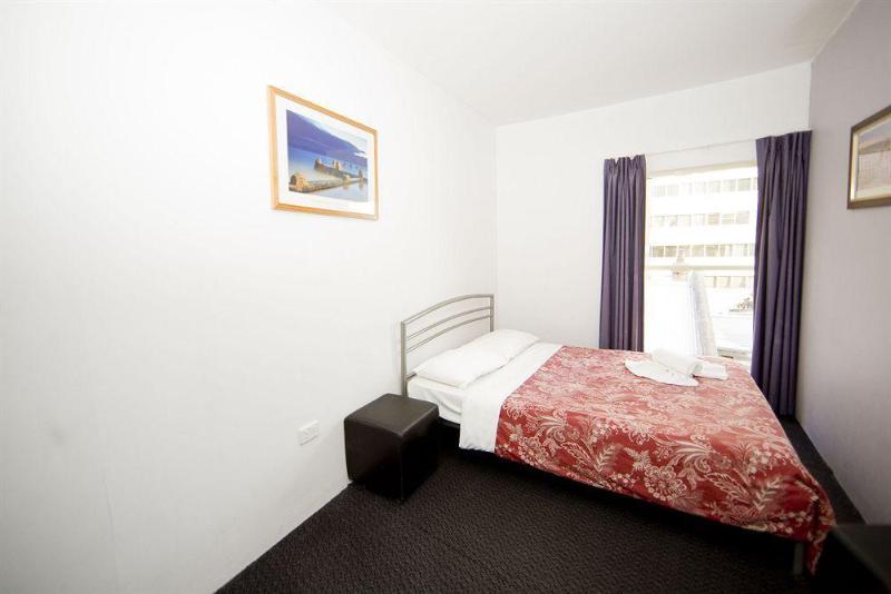 בית מלון כפרי Big Backpackers Hostel