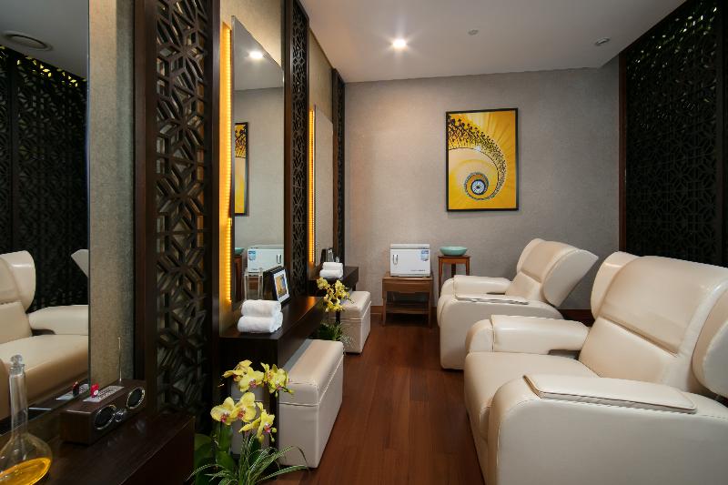 هتل Calidas Landmark72 Royal Residence Hanoi