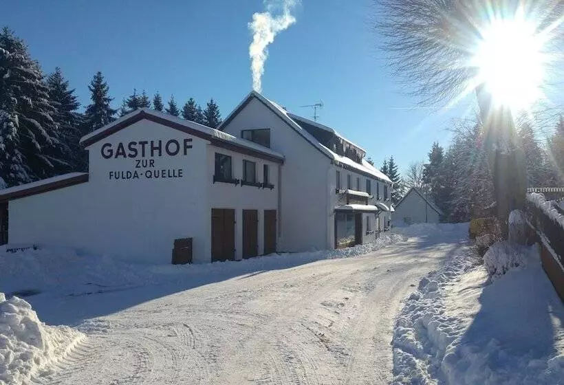 ホテル Berghof Wasserkuppe & Gästehaus Fuldaquelle