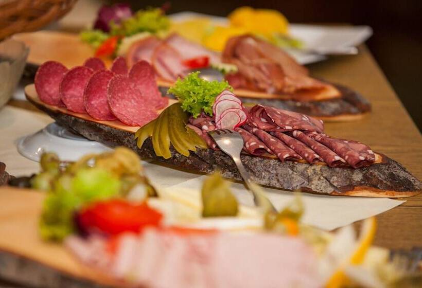 Отель Berghof Wasserkuppe & Gästehaus Fuldaquelle