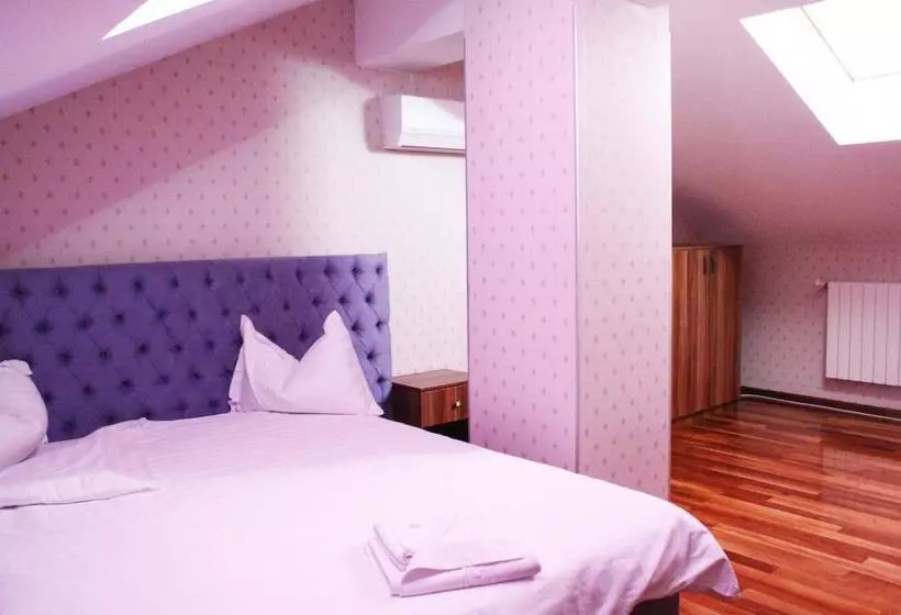 Hotel Papion