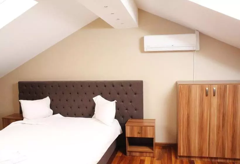Hotel Papion