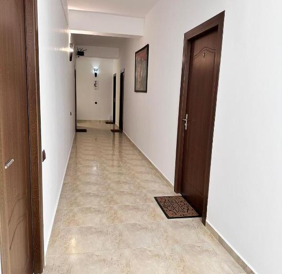 酒店 Paradox Oituz