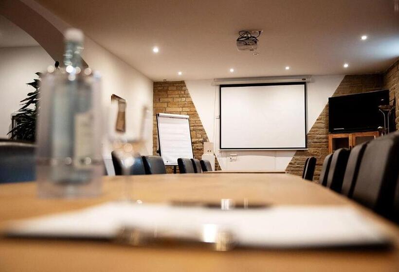 فندق Tullius Die Rebmeisterei