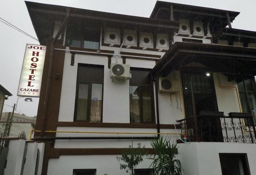 Joe Hostel