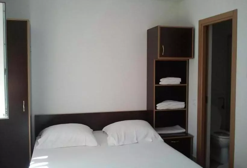 Jr Motel