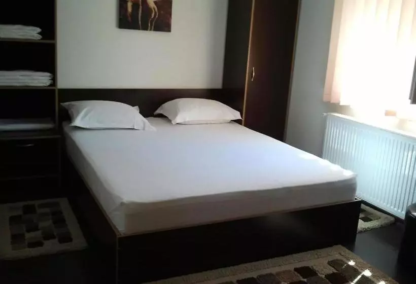 Jr Motel