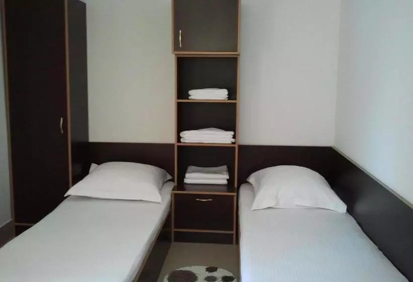 Jr Motel