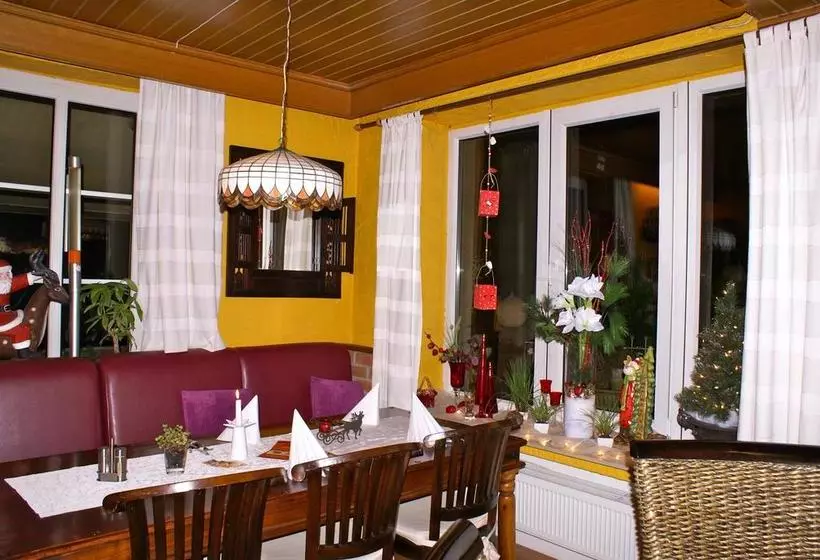 Hotelli Elfenberg