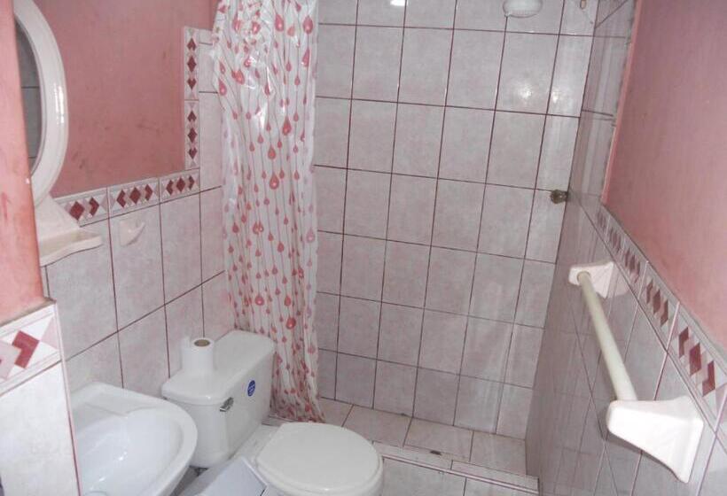 호스텔 El Mochilero