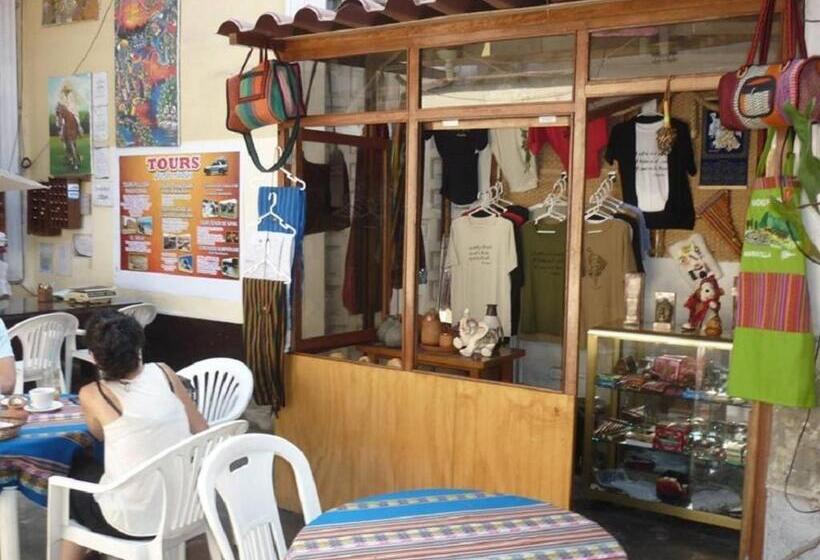 호스텔 El Mochilero