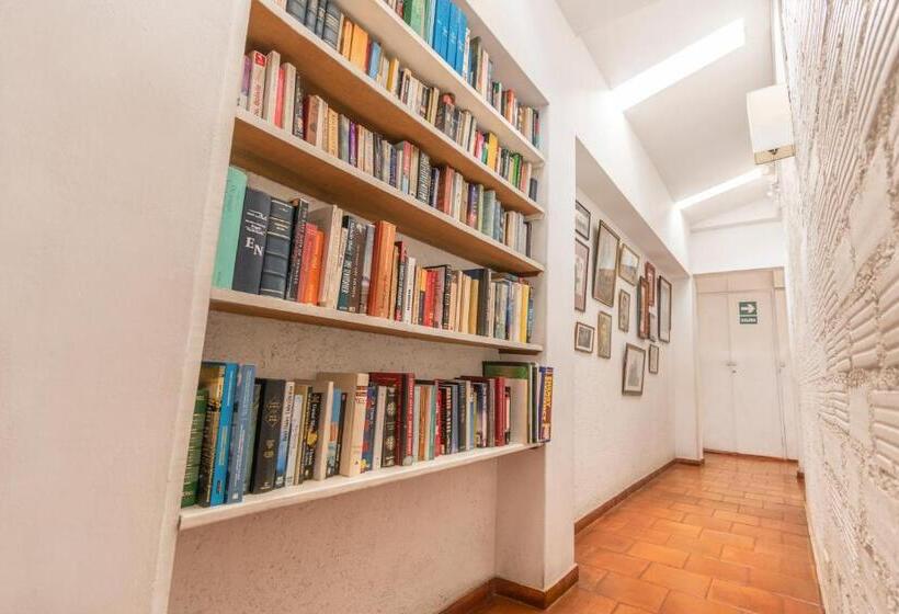 مبيت وإفطار El Patio Miraflores