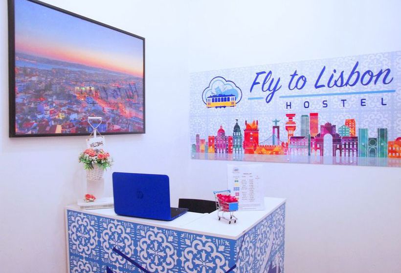 Fly To Lisbon Hostel