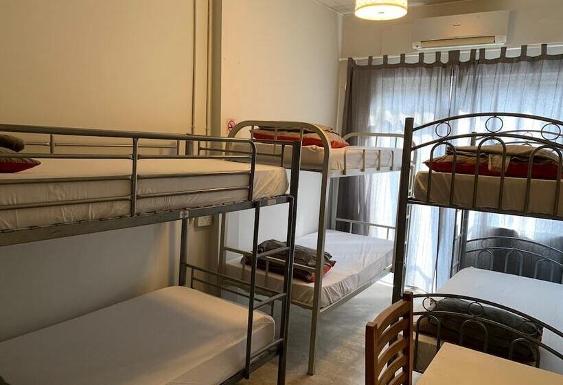 هتل City Backpackers   Hostel