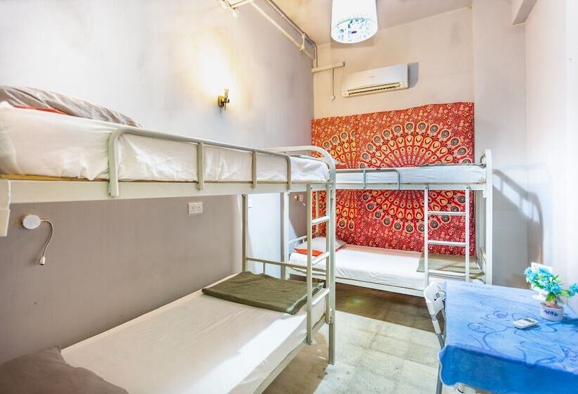 هتل City Backpackers   Hostel