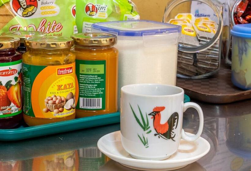 هتل City Backpackers   Hostel