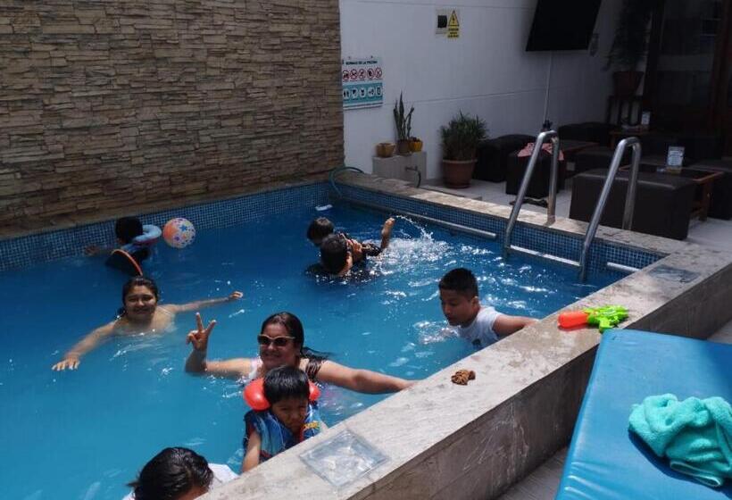 ホテル Huanchaco Paradise