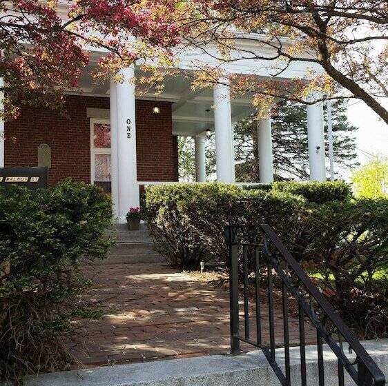 酒店 Inn At The Agora