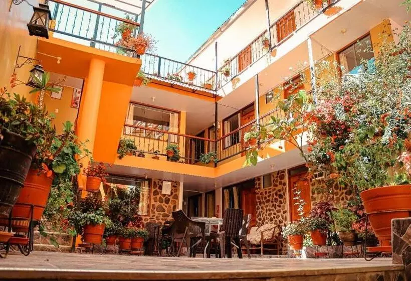 Hotel Intitambo