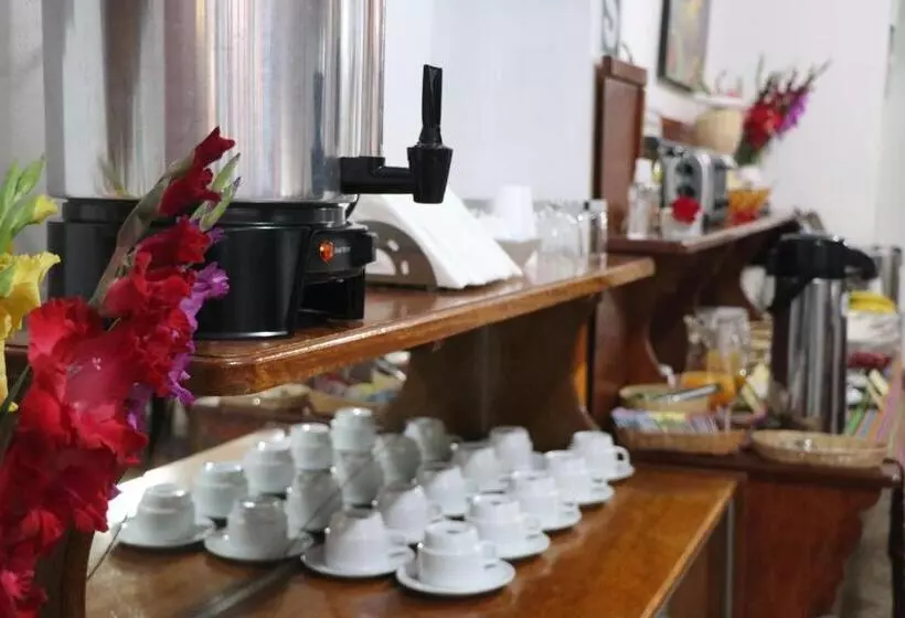 Hotel Intitambo