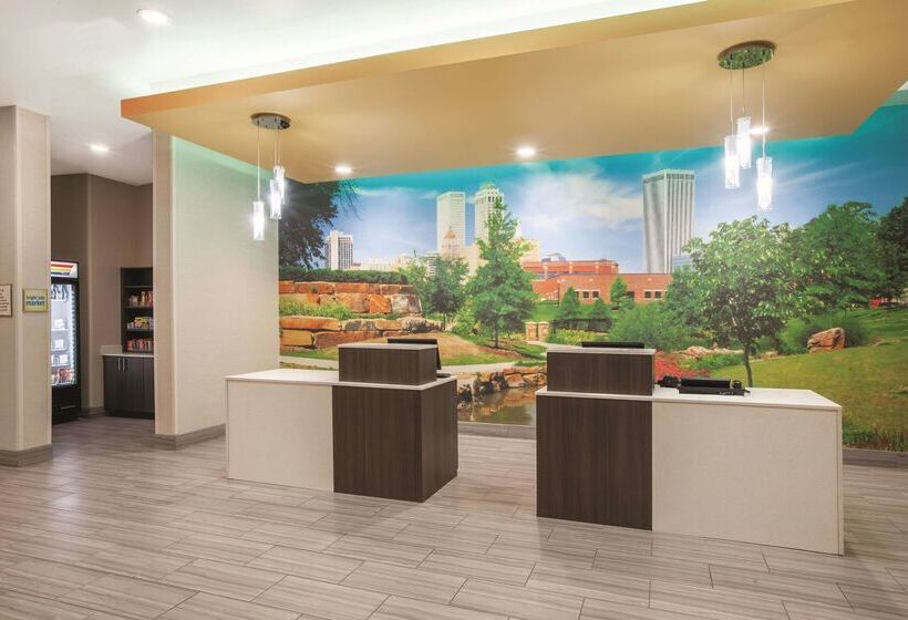 فندق La Quinta By Wyndham Tulsa Broken Arrow