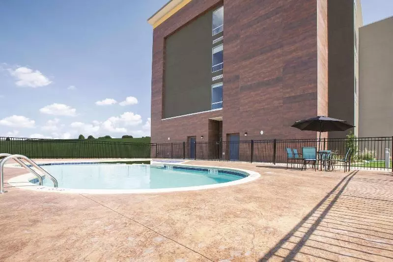 ホテル La Quinta By Wyndham Tulsa Broken Arrow