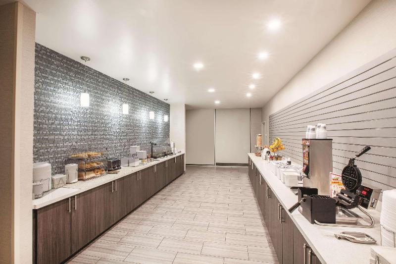 فندق La Quinta By Wyndham Tulsa Broken Arrow