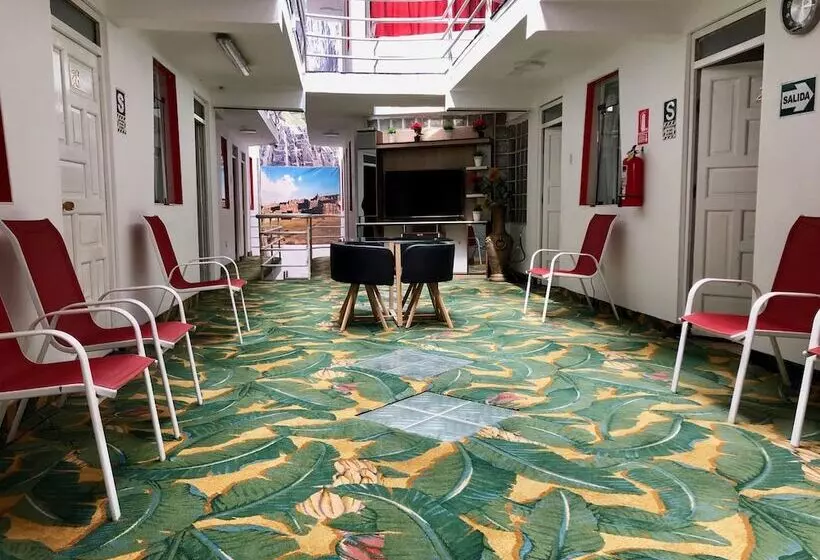 Hotel Plateros