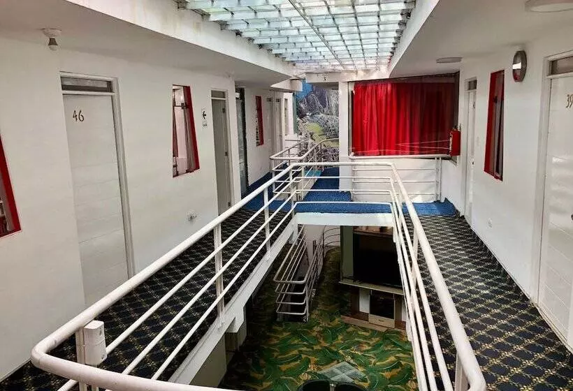 Hotel Plateros