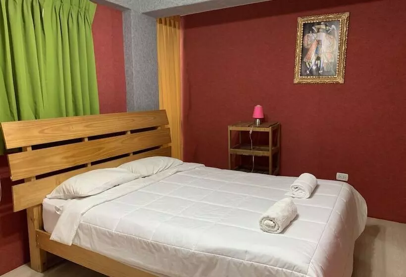 Hotel Plateros