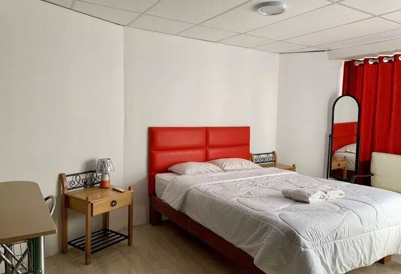 Hotel Plateros