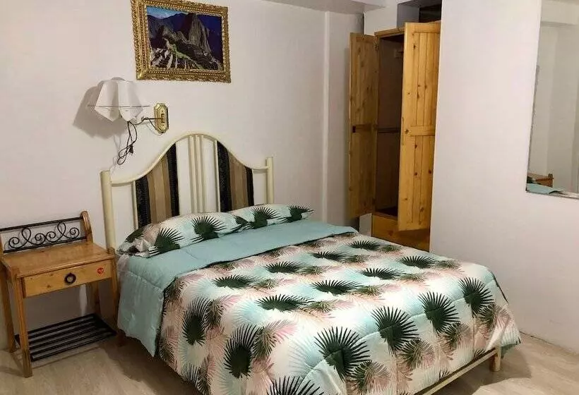 Hotel Plateros