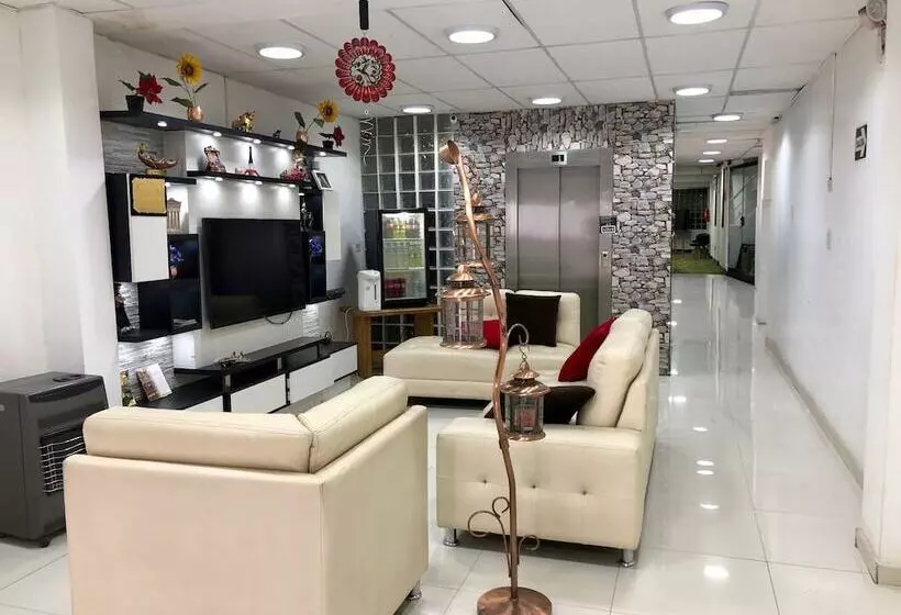 Hotel Plateros