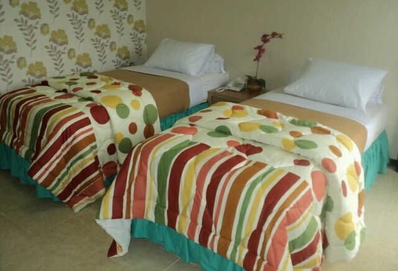 בית מלון כפרי Seulawah Resort And Cafe